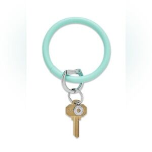 NWT Oventure Big O Leather Key Ring - Pistachio